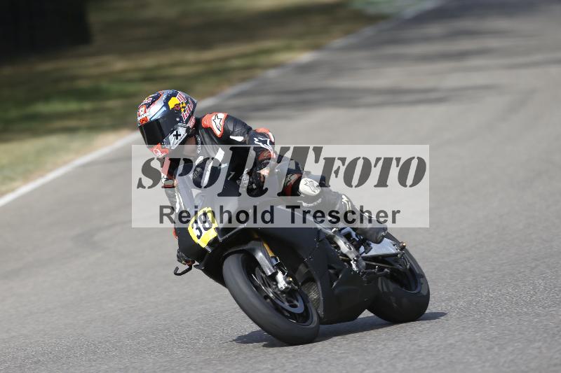 /37 09.08.2026  Pluess Motosport ADR/Freies Fahren/38